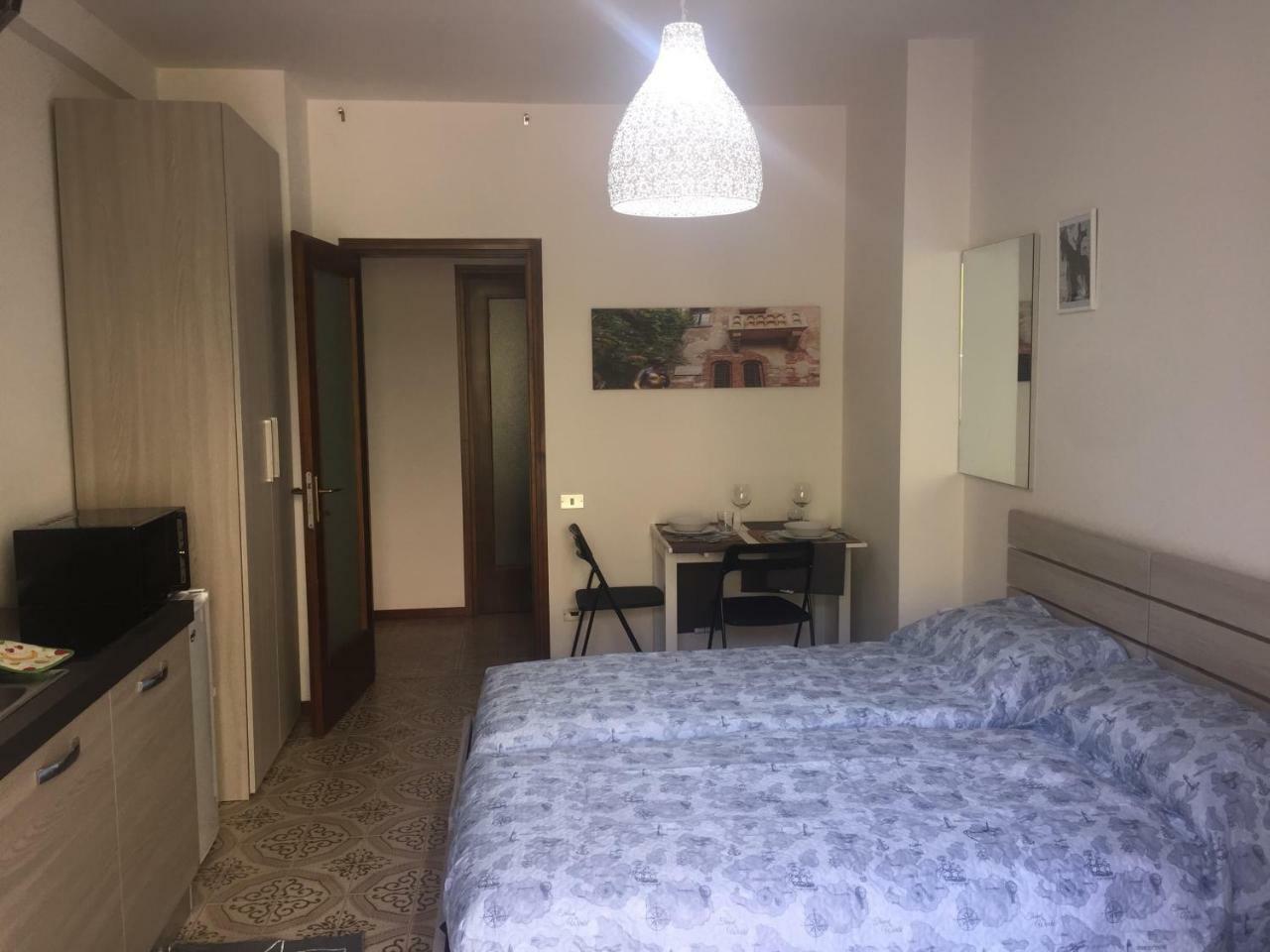 Room Verona Holidays Dış mekan fotoğraf
